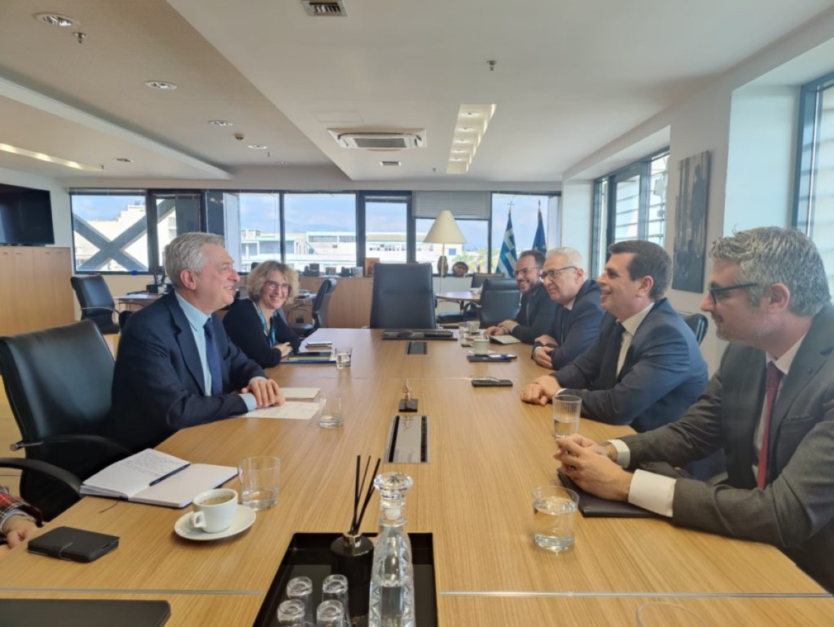 Καιρίδης: Ενισχύουμε νόμιμες οδούς μετανάστευσης-Ισχυρά πλήγματα στα δίκτυα παράνομης διακίνησης