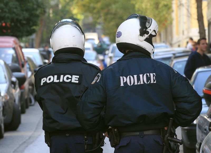 ΕΛΑΣ: Επιχείρηση για την εξάρθρωση οργανώσεων που εμπορεύονται όπλα