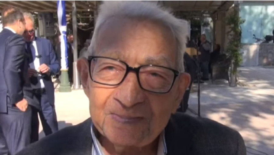 Έφυγε από τη ζωή ο τελευταίος των ευζώνων του 1940