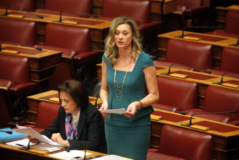 Συμφωνία-Μακρή: «Βάρκιζα Νο2 – Η φωτογραφία που… προκαλεί»
