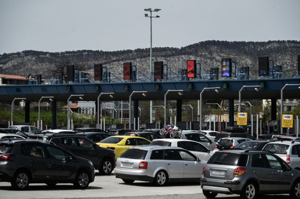 Η μεγαλύτερη πασχαλινή έξοδος της τελευταίας πενταετίας