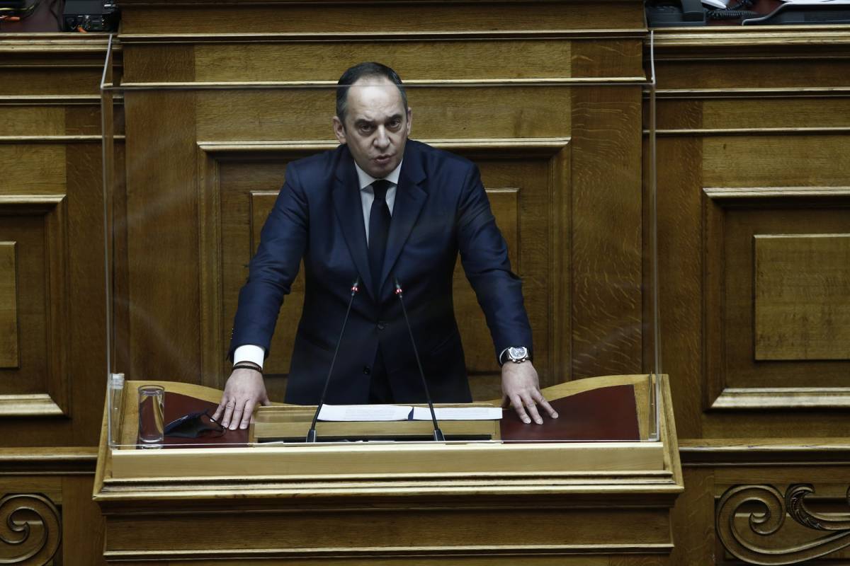 Πλακιωτάκης: Έτοιμοι για κάθε συνδρομή στους ναυτικούς μας στην Ουκρανία