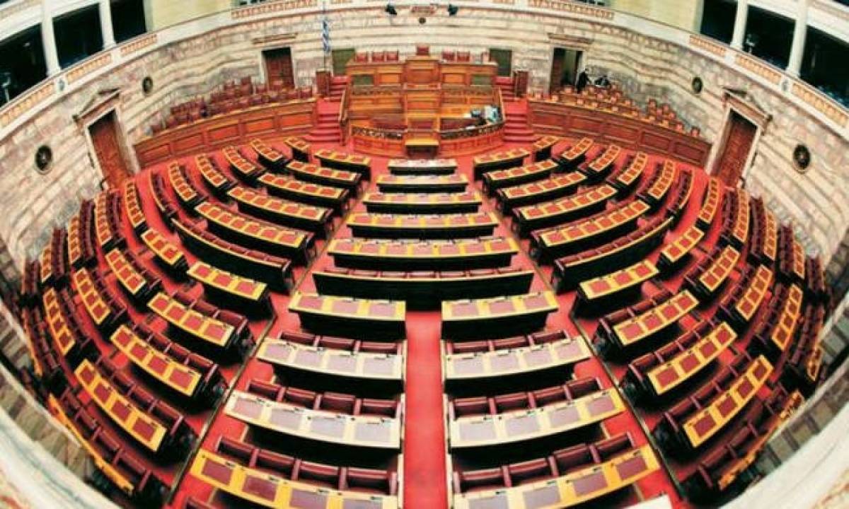 Ξεκινά η μάχη για την ψήφο εμπιστοσύνης- «Κλείδωσε» ο Δανέλλης