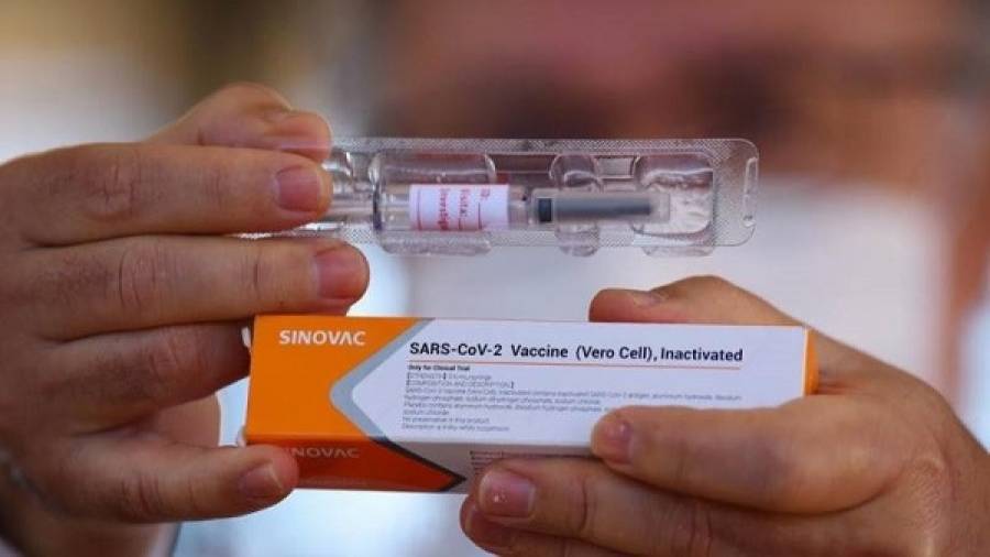 Κίνα: Έγκριση επείγουσας χρήσης για το υποψήφιο εμβόλιο της Sinovac