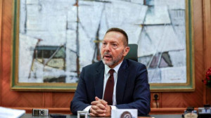 Ποιες προκλήσεις αντιμετωπίζει η ελληνική ναυτιλία - Άρθρο Στουρνάρα
