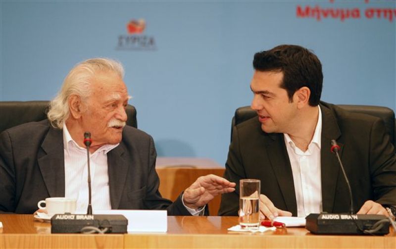 Γλέζος για Τσίπρα: Αλλοπρόσαλλη και παραπαίουσα η στρατηγική σας