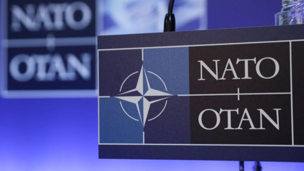 ΝΑΤΟ: Πέντε χώρες – και η Ελλάδα- πιάνουν από φέτος τον στόχο του 3,5% για την άμυνα