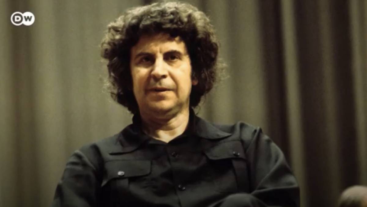 Τα αφιερώματα του γερμανικού Τύπου στον Μίκη Θεοδωράκη