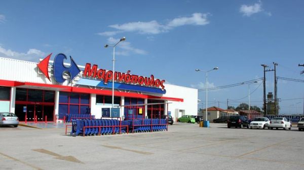 Πώς ξέρει η κυβέρνηση ότι καθαρογράφεται η απόφαση για τον Μαρινόπουλο;