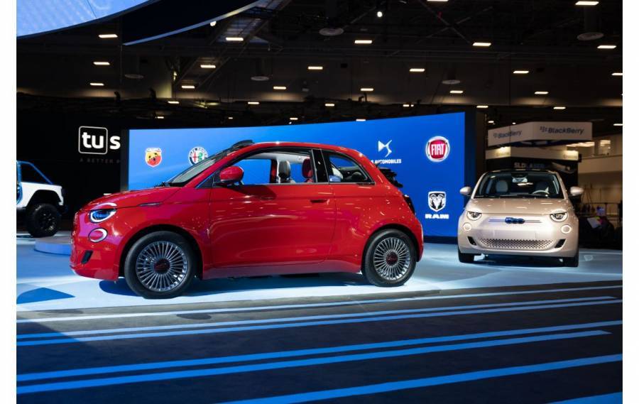 To Νέο FIAT 500 στην έκθεση CES 2022 στο Λας Βέγκας