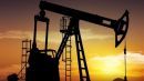 Απώλειες για το πετρέλαιο, σε χαμηλό πέντε μηνών ο χρυσός