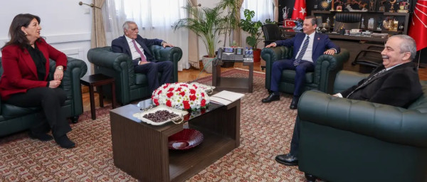 Γιατί επιχειρείται η συμφιλίωση Κούρδων και Τούρκων;
