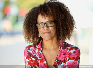 Bernardine Evaristo: Η βραβευμένη συγγραφέας έρχεται το 2023 στη Στέγη