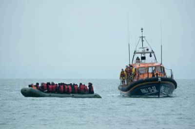 Τραγωδία στη Μάγχη: Δεκάδες νεκροί σε ναυάγιο με μετανάστες