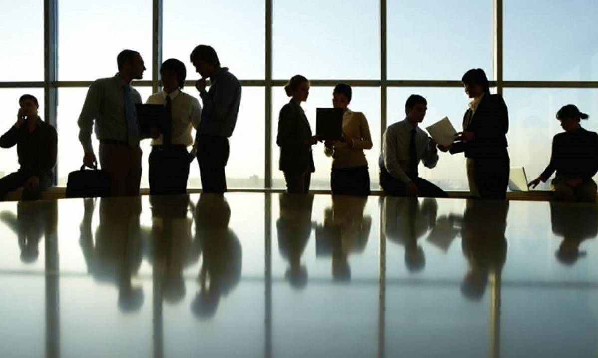 Πόσες θέσεις εργασίας θα επηρεαστούν από την αύξηση κατώτατου μισθού