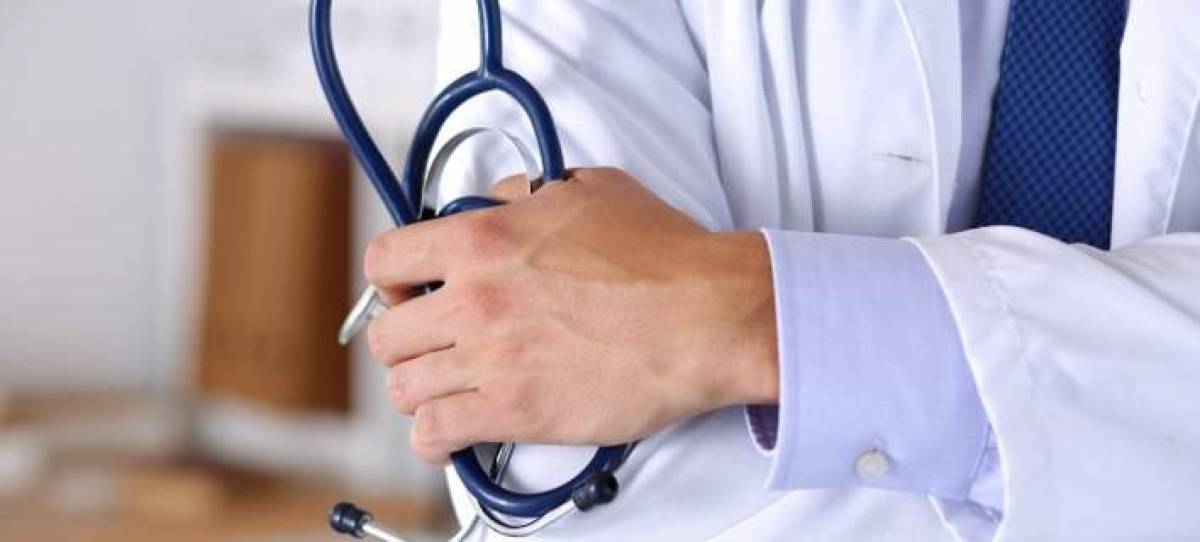 ΠΙΣ: Μόνο έκτακτα περιστατικά σε ιδιωτικά ιατρεία και εργαστήρια