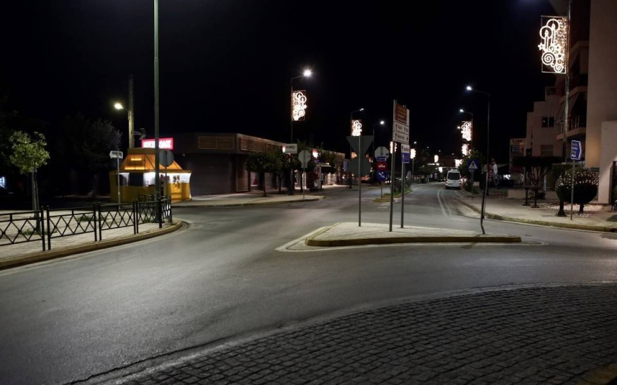 Παράταση αυστηρού lockdown σε Δυτική Αττική, Κοζάνη, Σητεία και Ροδόπη