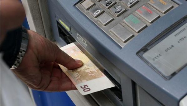 "Πράσινο" φως για πληρωμές εξωτερικού την περίοδο των capital controls
