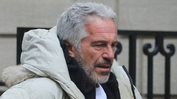 Στη δημοσιότητα η λίστα Έπσταϊν, με Κλίντον και πρίγκιπα Άντριου
