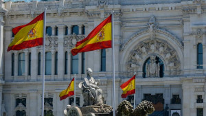 Ισπανία: Τεταμένο το κλίμα για τη μείωση του εργασιακού ωραρίου