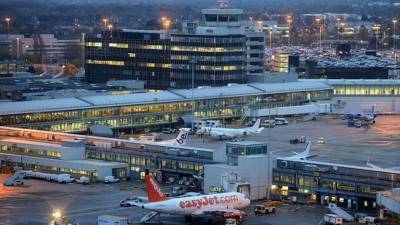 Μάντσεστερ: Καταστράφηκε ύποπτο δέμα στο αεροδρόμιο