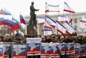 Κριμαία: Με ποσοστά που θυμίζουν εποχές "υπαρκτού", οι κάτοικοι επέλεξαν ένωση με τη Ρωσία- Παράνομο το δημοψήφισμα επιμένουν οι ΗΠΑ- Νέες κυρώσεις αποφασίζει η ΕΕ