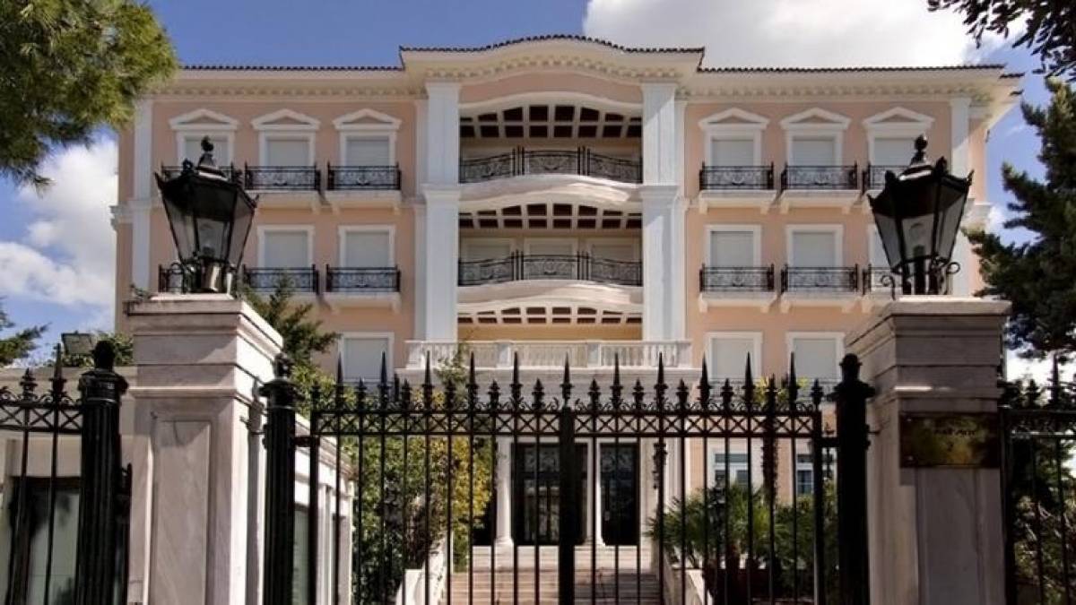 Ιδρυμα Λάτση: €5 εκατ. για τη στήριξη των πληγέντων