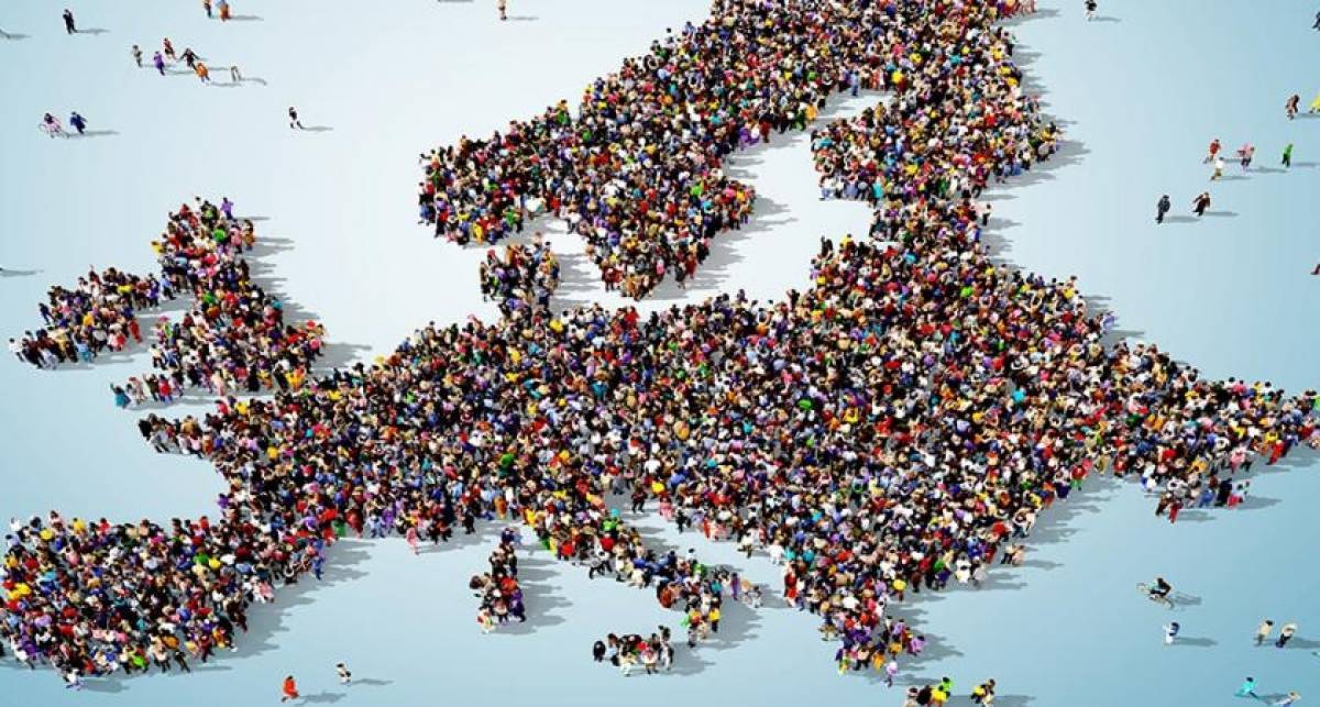 Κομισιόν: Επιπλέον €251 εκατ. για το πρόγραμμα Erasmus+