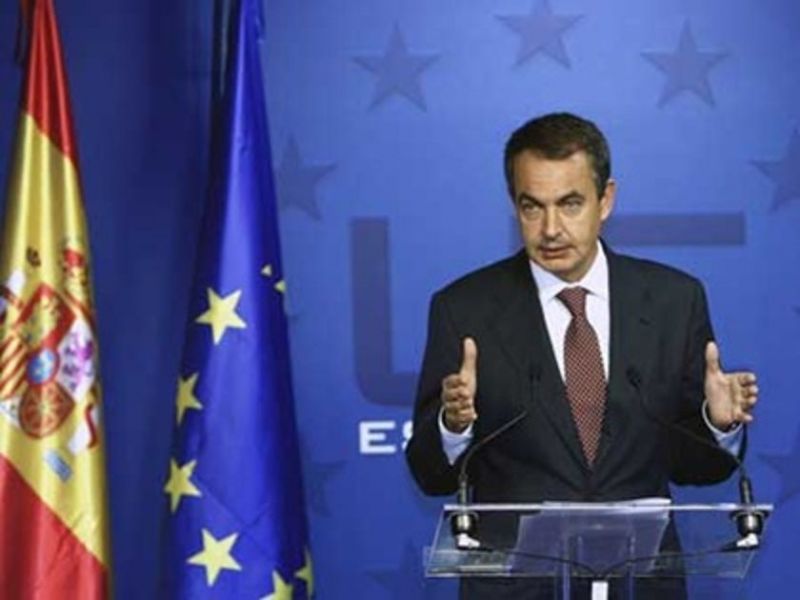 Αποκάλυψη Θαπατέρο: Η Γαλλία απείλησε με αποχώρηση από την Ευρωζώνη για να πει το "ναι" η Γερμανία στη βοήθεια της Ελλάδας