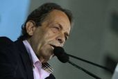 Η ΝΔ… προτείνει Λαζόπουλο, Βαξεβάνη και Μουλόπουλο για την ΕΡΤ