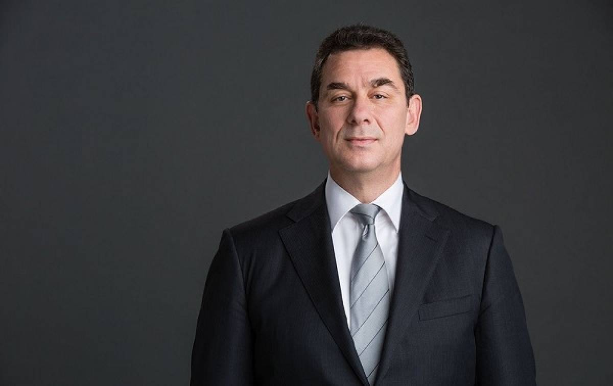 Tweet Μπουρλά: Σημαντικό παγκόσμιο βήμα το εμβόλιο- Φοράτε μάσκες
