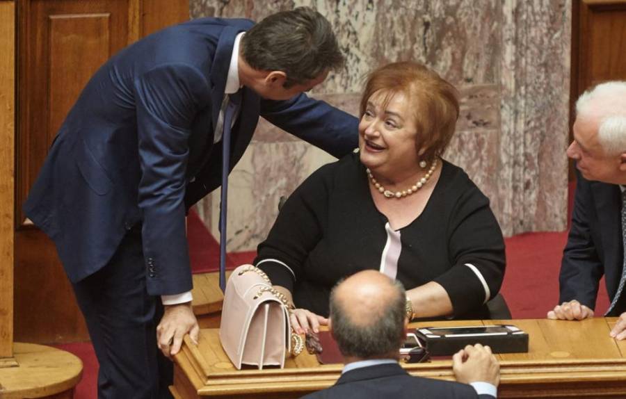 Στο ΓΝΑ ο Μητσοτάκης- Ενημερώθηκε για την υγεία της Γιαννάκου