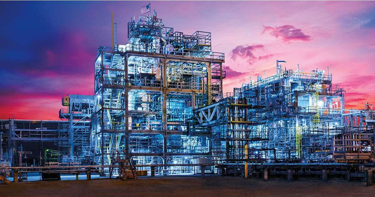 ExxonMobil: Εξετάζει πώληση εργοστασίων στην Ευρώπη λόγω ύφεσης και δασμών