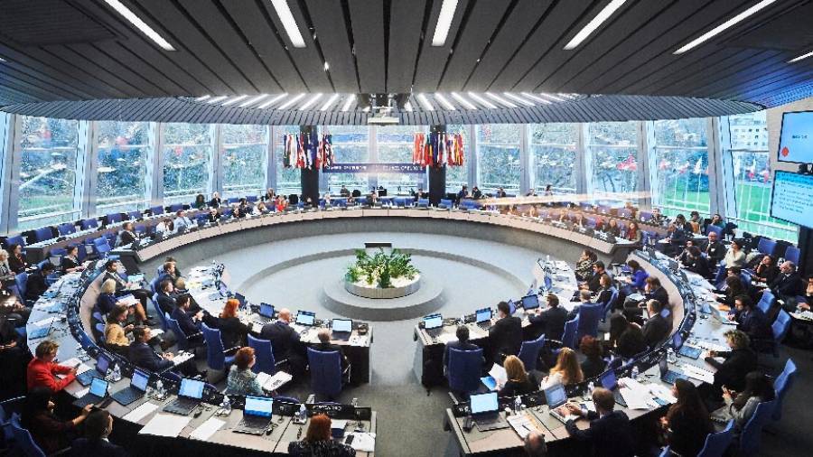Επίσημο: Το Συμβούλιο της Ευρώπης ανέστειλε τη συμμετοχή της Ρωσίας