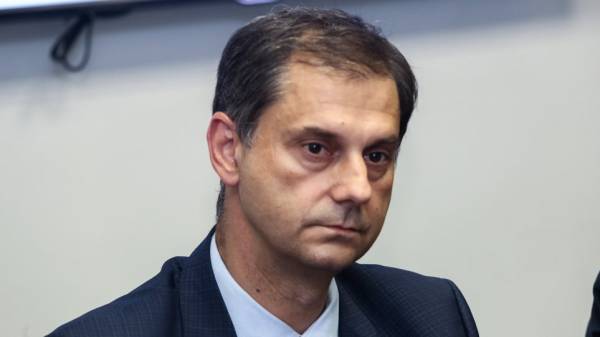 Θεοχάρης: Έχουμε ένα ολοκληρωμένο σχέδιο για το άνοιγμα του τουρισμού