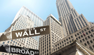 Wall Street: Διστακτική ανάκαμψη χάρη στις τεχνολογικές μετοχές – Μόνος κερδισμένος ο Nasdaq