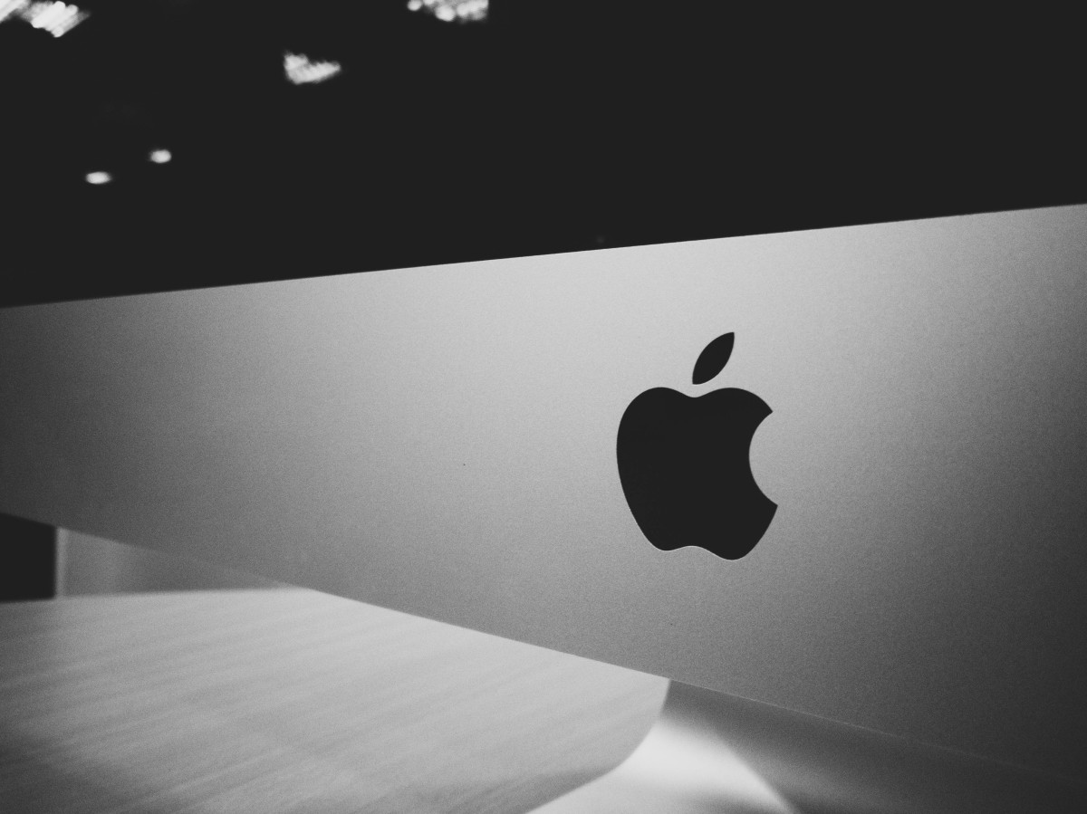 Βρετανία: Ζήτησε «πίσω πόρτα» από την Apple για δεδομένα χρηστών cloud