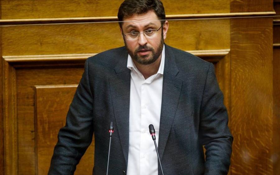 Η Κουμουνδούρου επιμένει στην «αστοχία» με τα test της Siemens