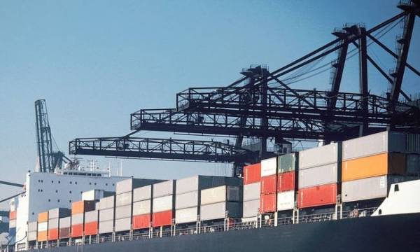 Στα 16,5 εκατ. ευρώ το έλλειμμα εμπορικού ισοζυγίου του εννεαμήνου
