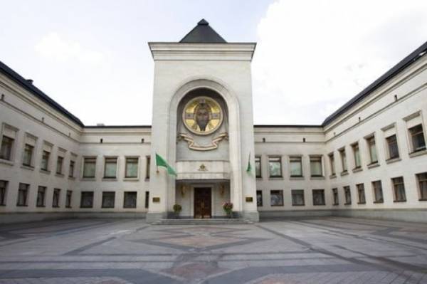 Υψηλοί τόνοι στη σύγκρουση πατριαρχείου Μόσχας-Φαναρίου