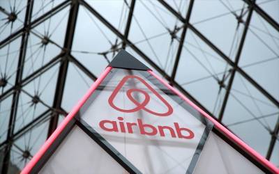 Ανακάμπτουν οι κρατήσεις σε Airbnb
