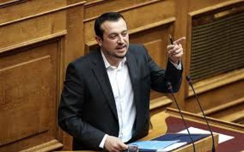 Νέο γράφημα του Παππά-Επίθεση στο ΔΝΤ (φωτο)