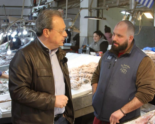 Φάμελλος: Η ακρίβεια Μητσοτάκη λειτουργεί εις βάρος καταναλωτών και μικρομεσαίων επιχειρήσεων