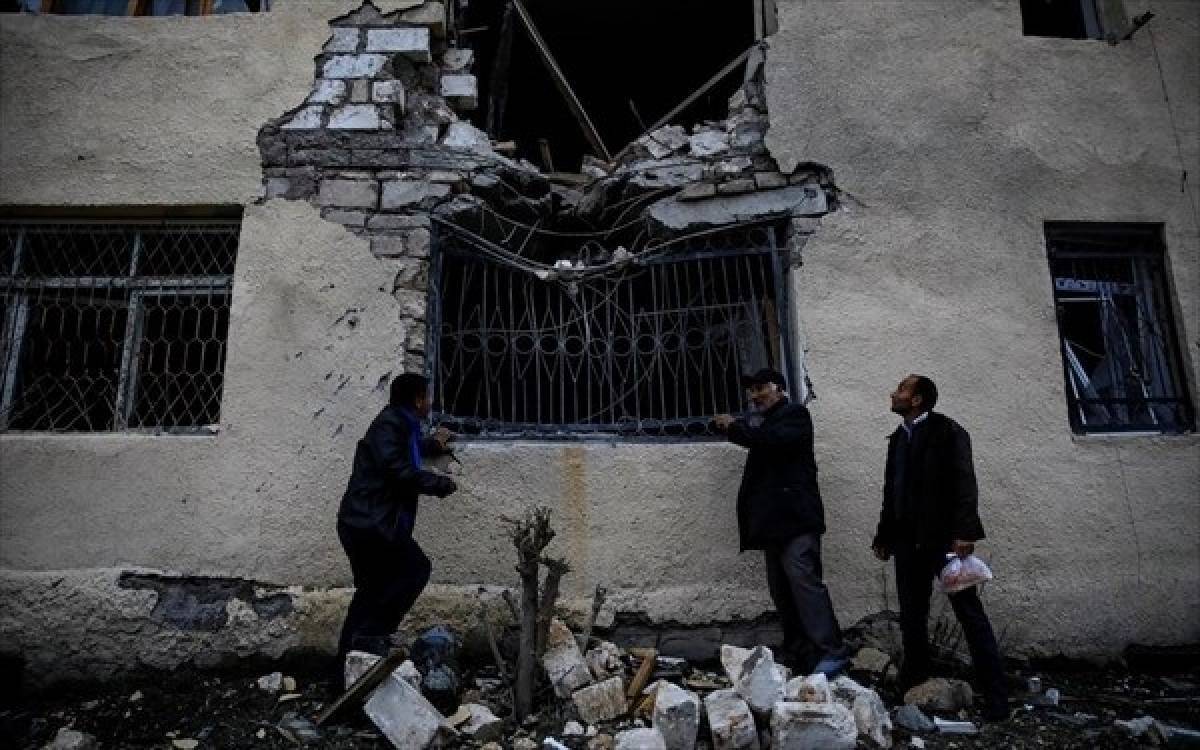 Ναγκόρνο-Καραμπάχ: Συνεχίστηκε ο βομβαρδισμός της πρωτεύουσας αργά τη νύχτα