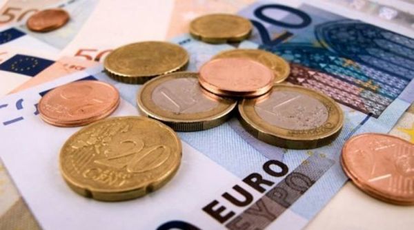 Έρχεται «μαχαίρι» στις συντάξεις από το πρώτο ευρώ προσωπικής διαφοράς