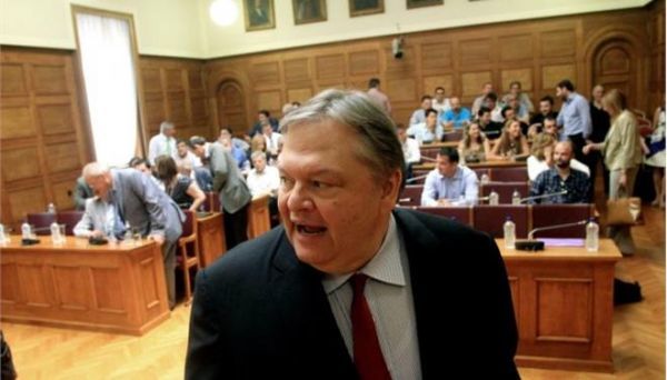 Κ.Ο ΠΑΣΟΚ: Επιμένει να ζητά αλλαγές στον ειδικό φόρο ακινήτων