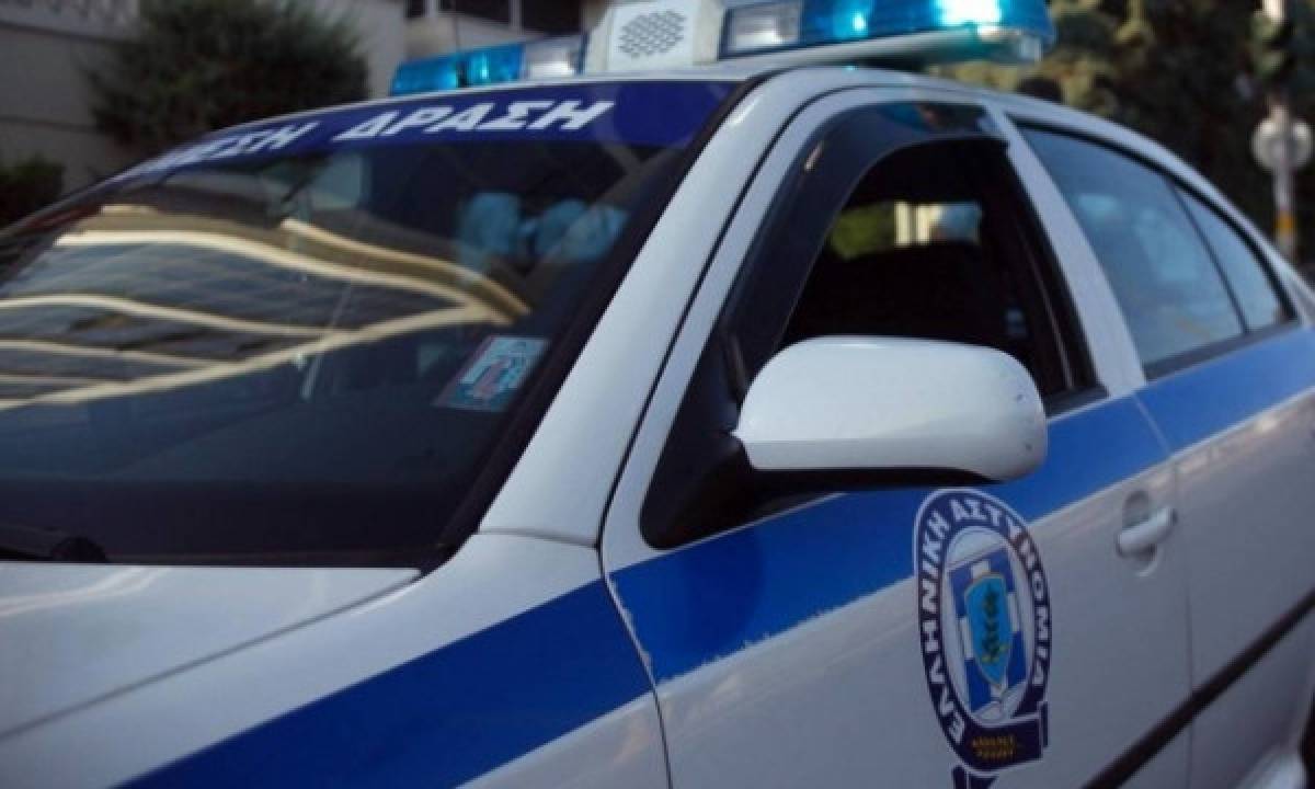 Νέα εισβολή με αυτοκίνητο σε κατάστημα στον Άγιο Στέφανο