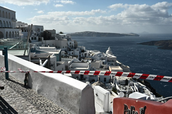 Ελάχιστο Εγγυημένο Εισόδημα: Παράταση αιτήσεων σε Ίο, Σαντορίνη, Αμοργό