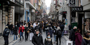 Mόνο 1 στους 10 ξόδεψε περισσότερα την φετινή εορταστική περίοδο