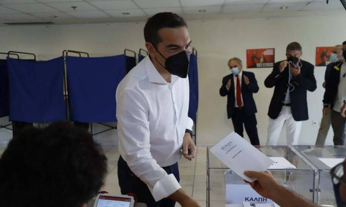 Τσίπρας: Να πάρουν οι πολίτες τον ΣΥΡΙΖΑ στα χέρια τους